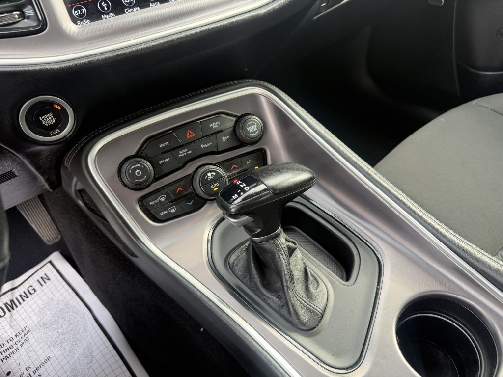2019 Dodge Challenger Image 16