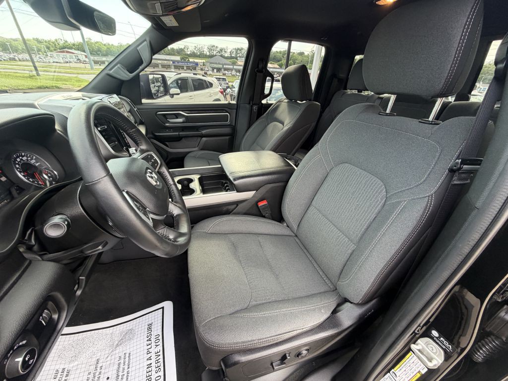 2023 RAM 1500 Image 9