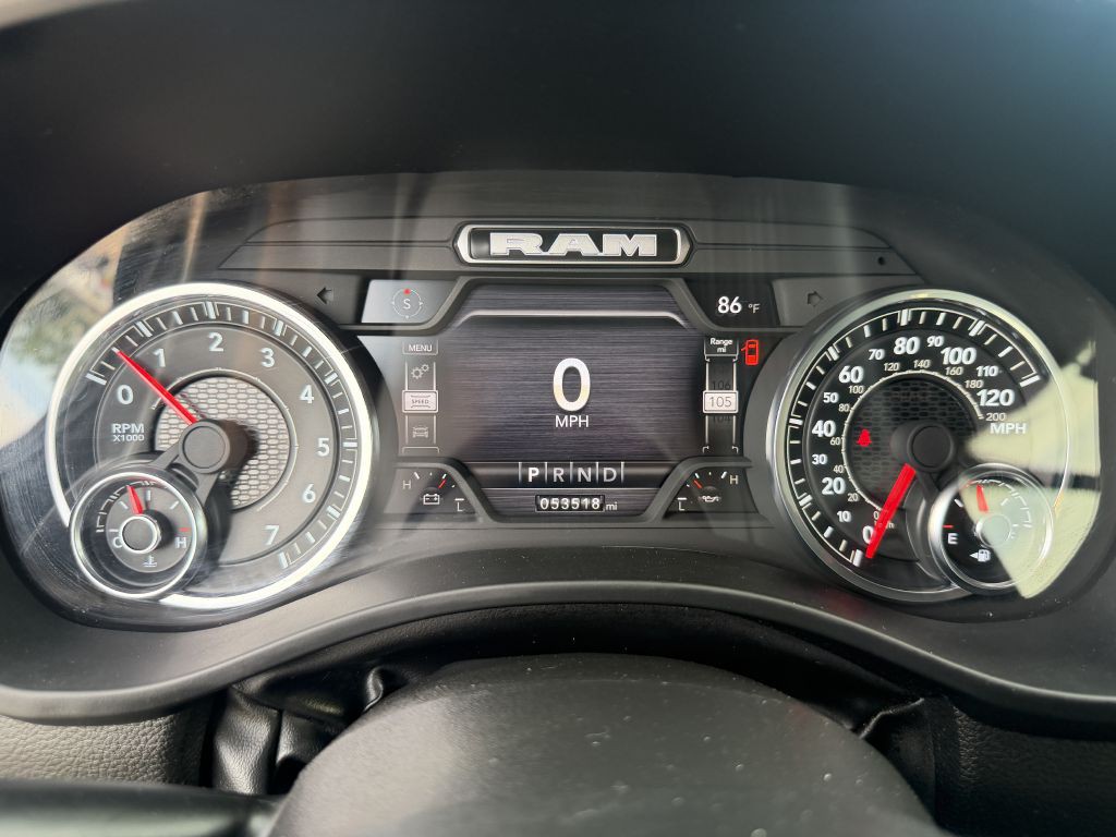 2023 RAM 1500 Image 12