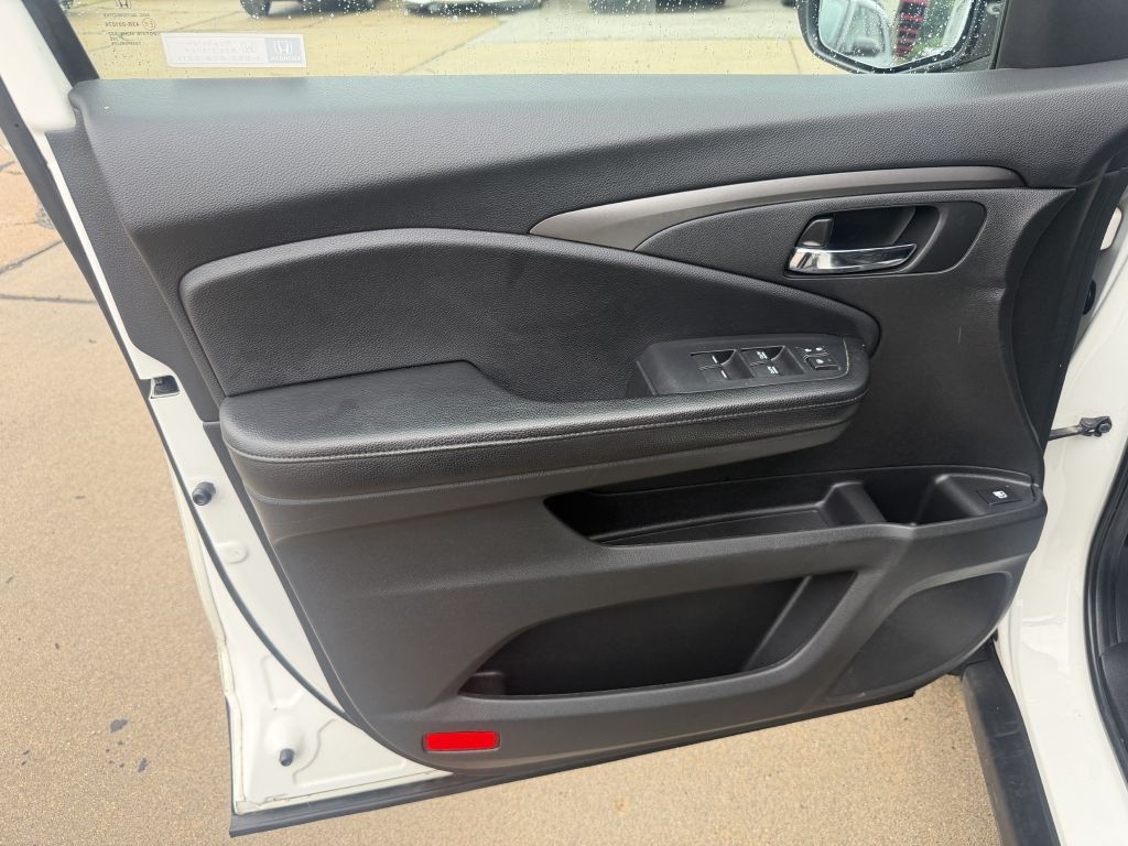 2019 Honda Pilot Image 9