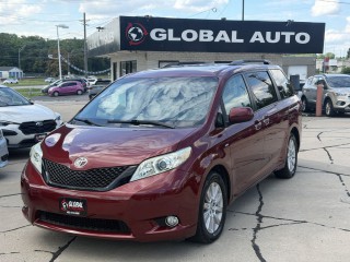 Image for 2016 Toyota Sienna XLE ID: 7484531