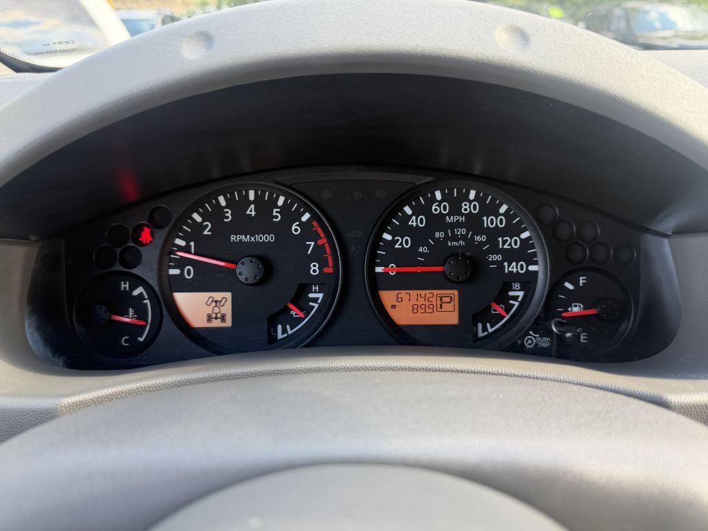 2016 Nissan Frontier Image 13