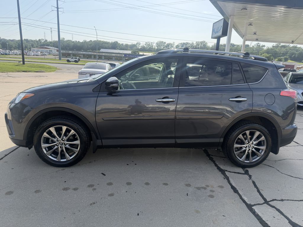 2018 Toyota Rav4 Image 4