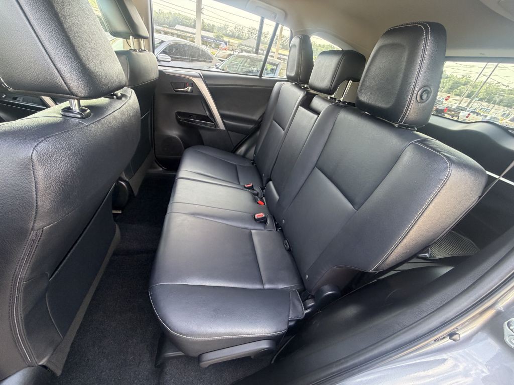 2018 Toyota Rav4 Image 11