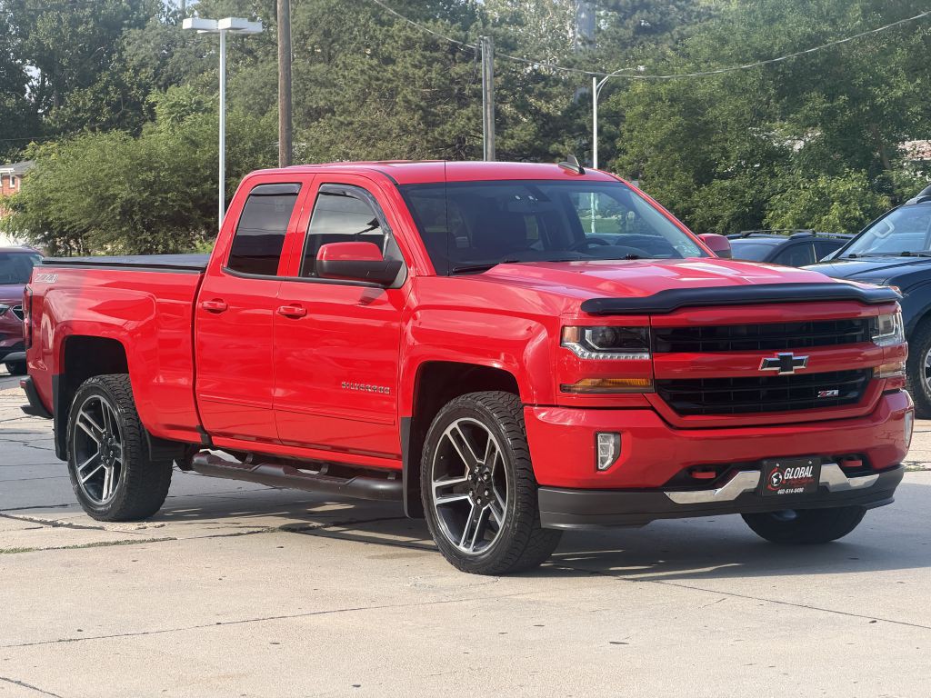 2017 Chevrolet Silverado 1500 Image 2