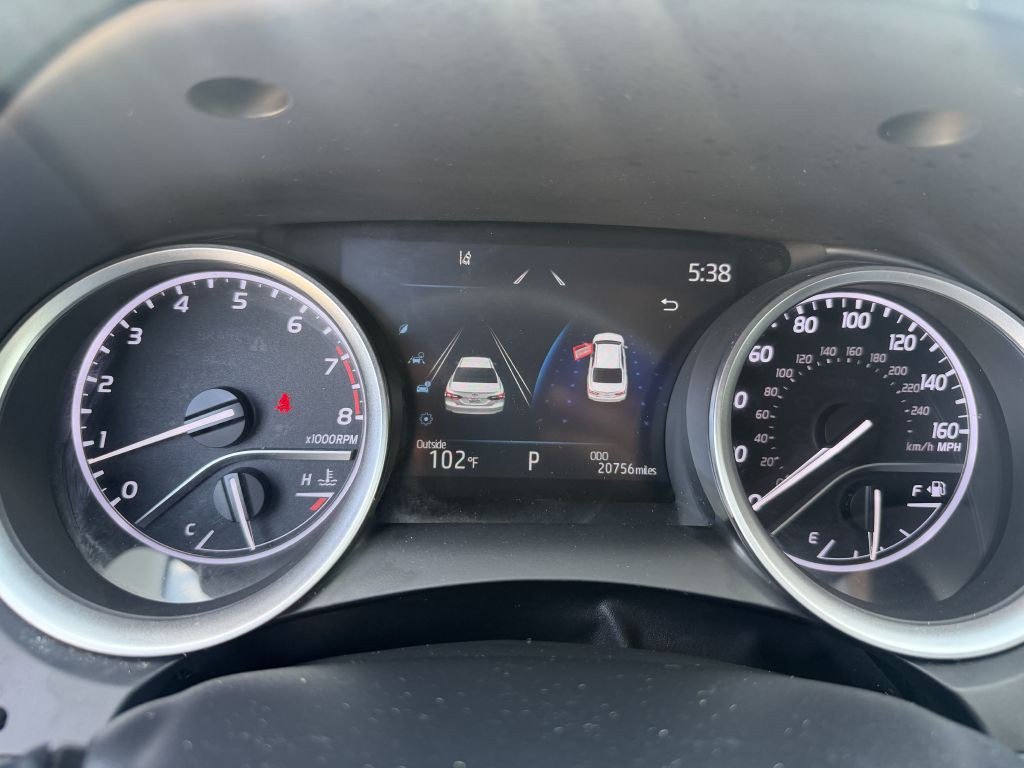 2021 Toyota Camry Image 14