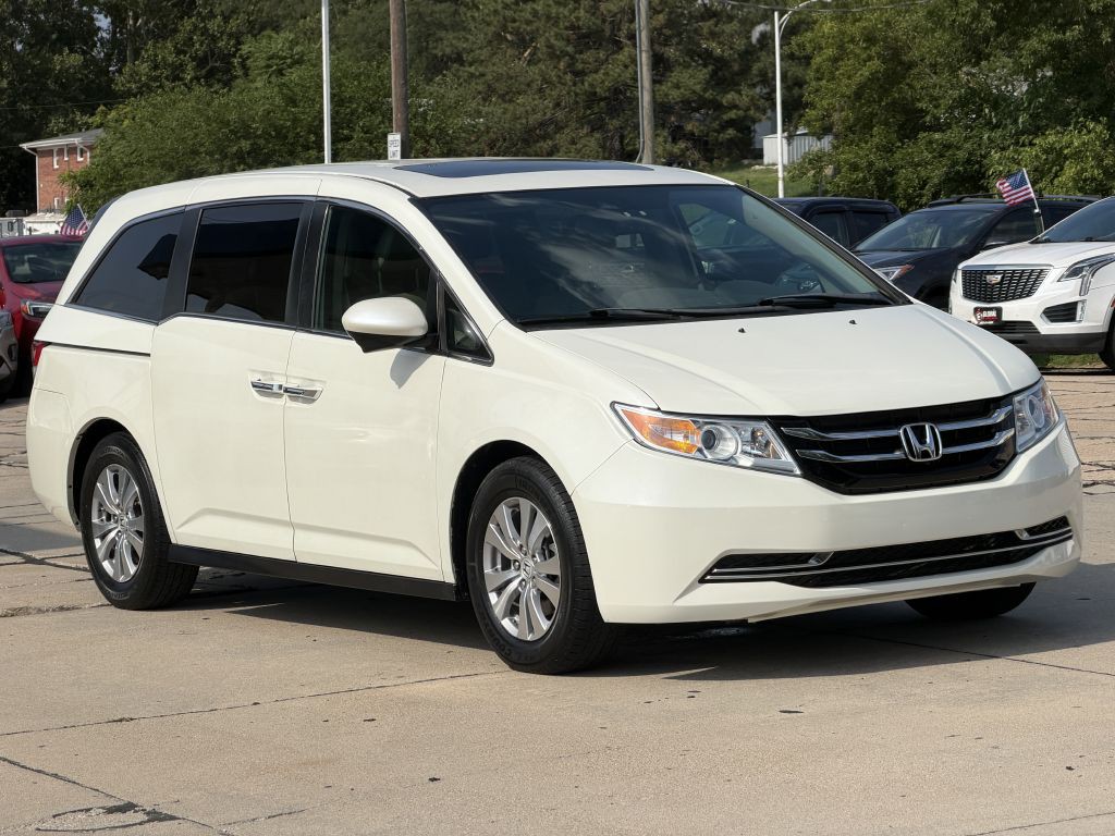 2016 Honda Odyssey Image 2