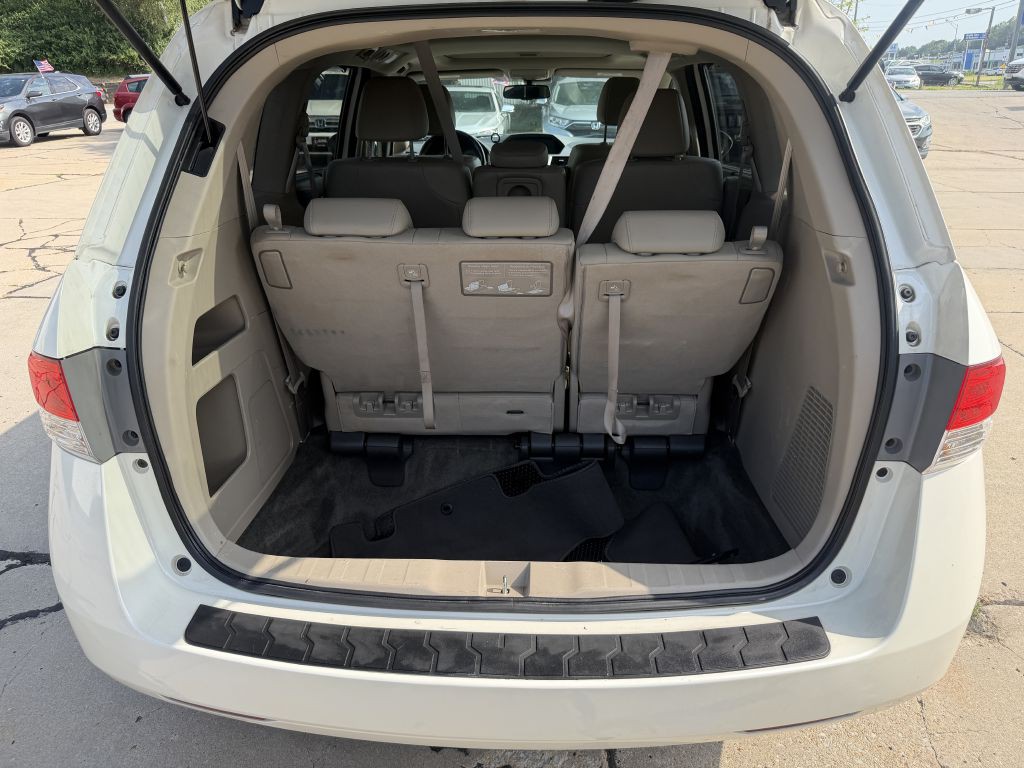 2016 Honda Odyssey Image 8