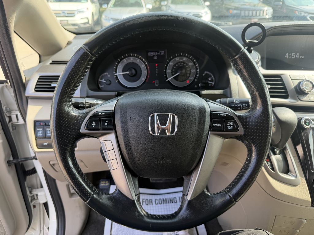 2016 Honda Odyssey Image 14