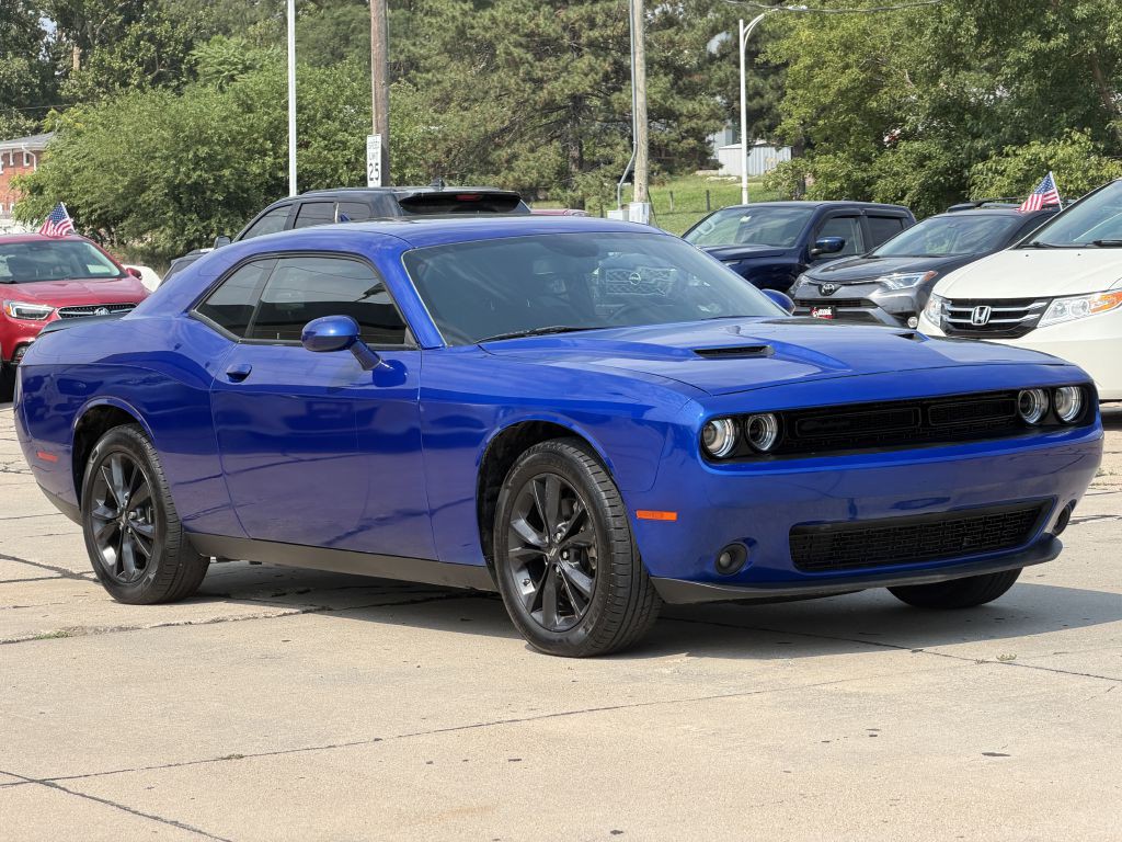 2022 Dodge Challenger Image 2