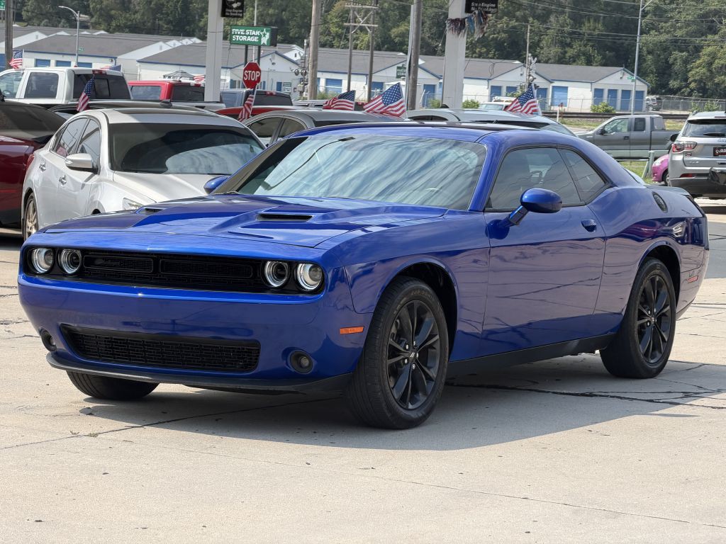 2022 Dodge Challenger Image 3