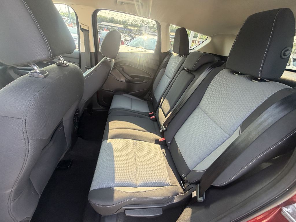 2017 Ford Escape Image 11