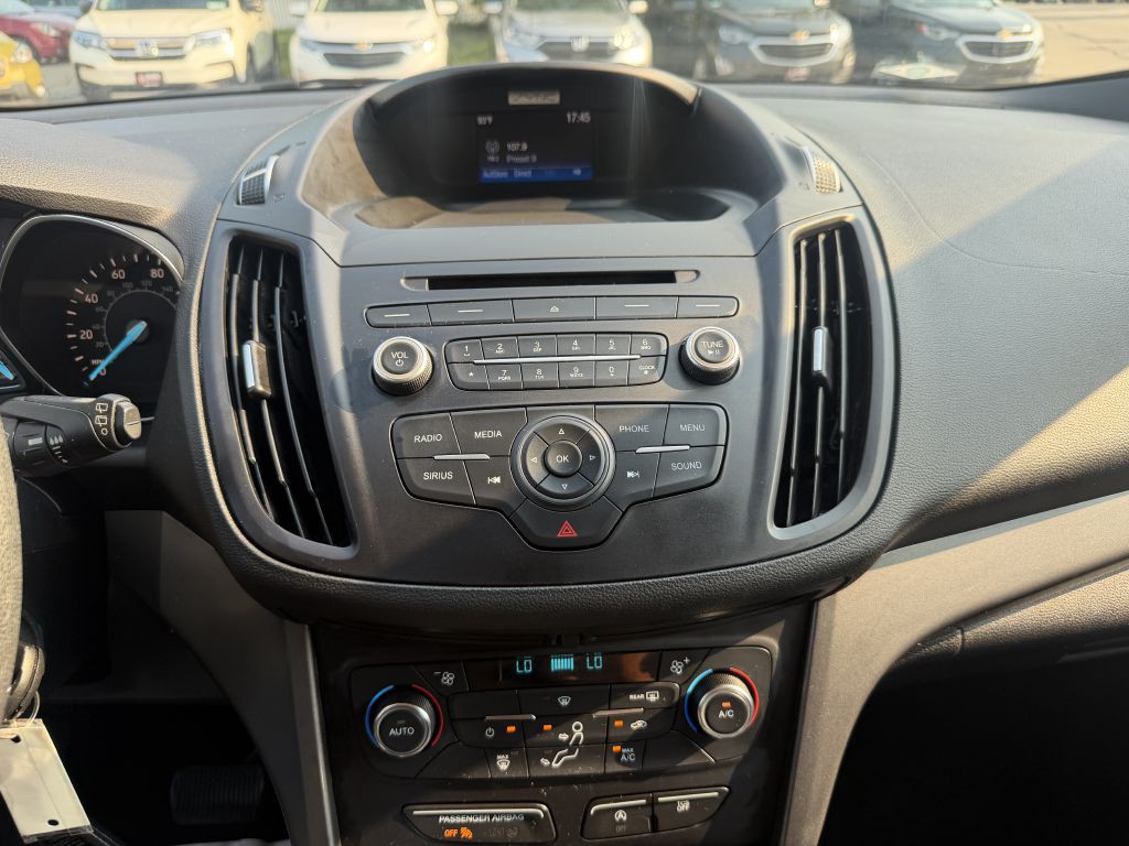 2017 Ford Escape Image 15