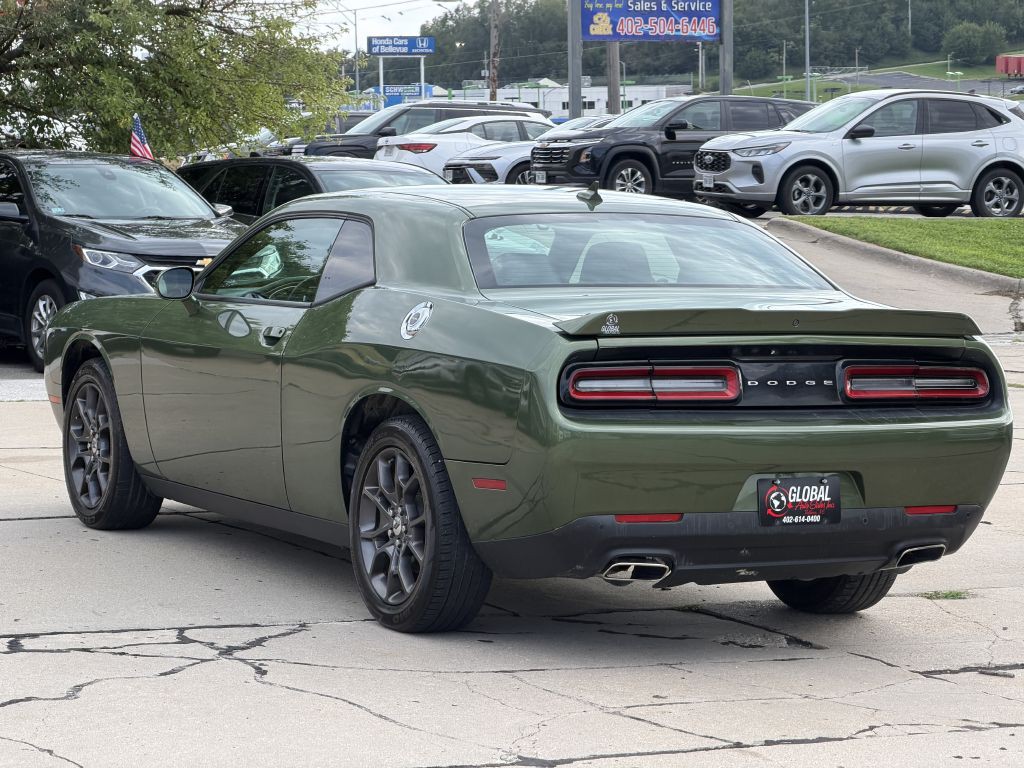 2018 Dodge Challenger Image 5