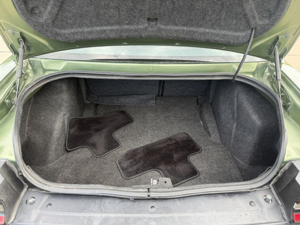 2018 Dodge Challenger Image 8