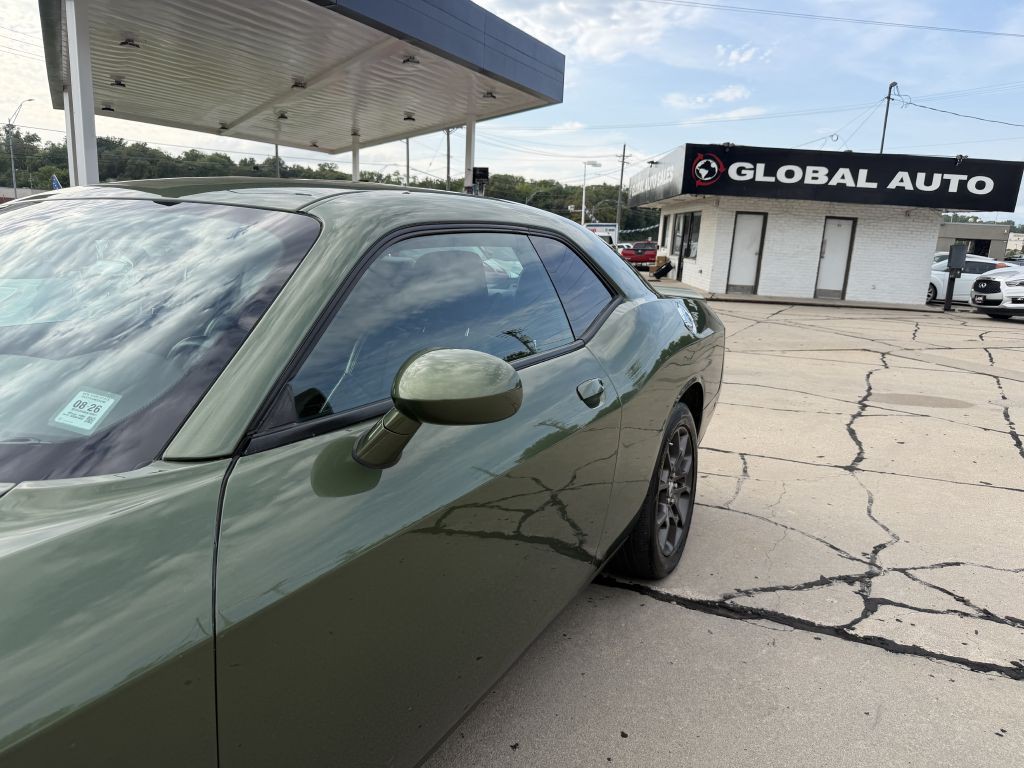 2018 Dodge Challenger Image 21