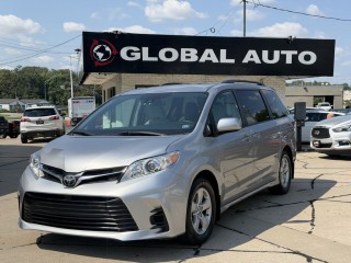Image for 2018 Toyota Sienna LE ID: 7617381