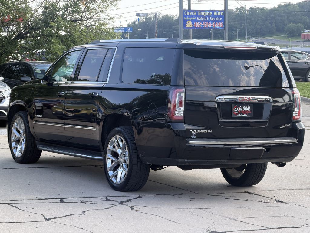 2017 GMC Yukon Image 5