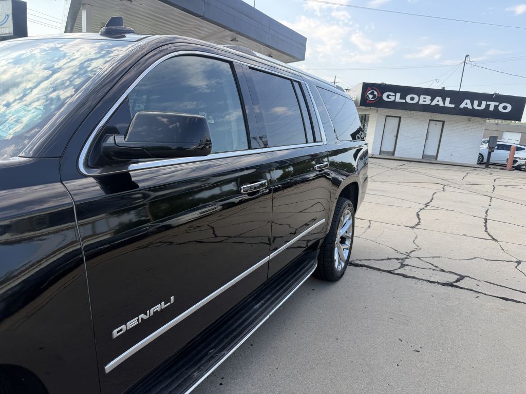 2017 GMC Yukon Image 24