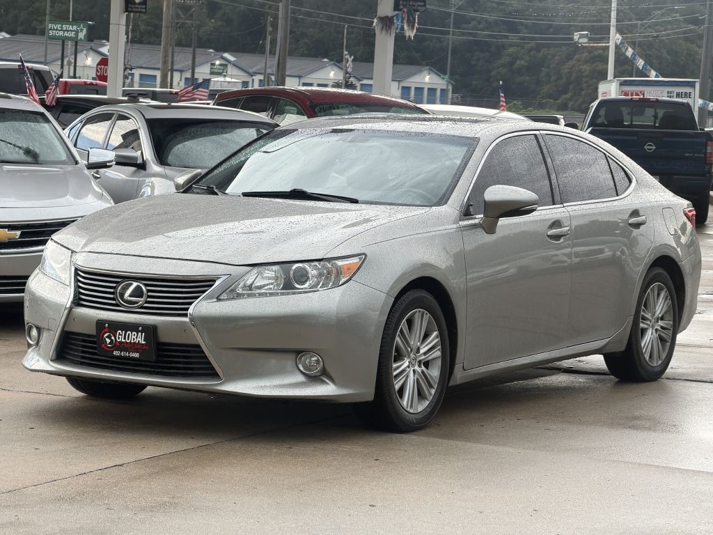 2015 Lexus ES 350 Image 3