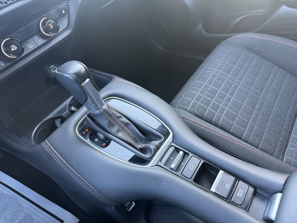 2023 Honda HR-V Image 16