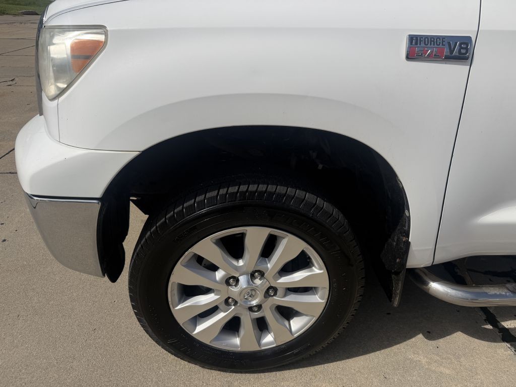 2008 Toyota Tundra Image 17
