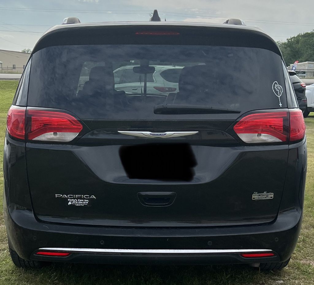 2018 Chrysler Pacifica Image 4