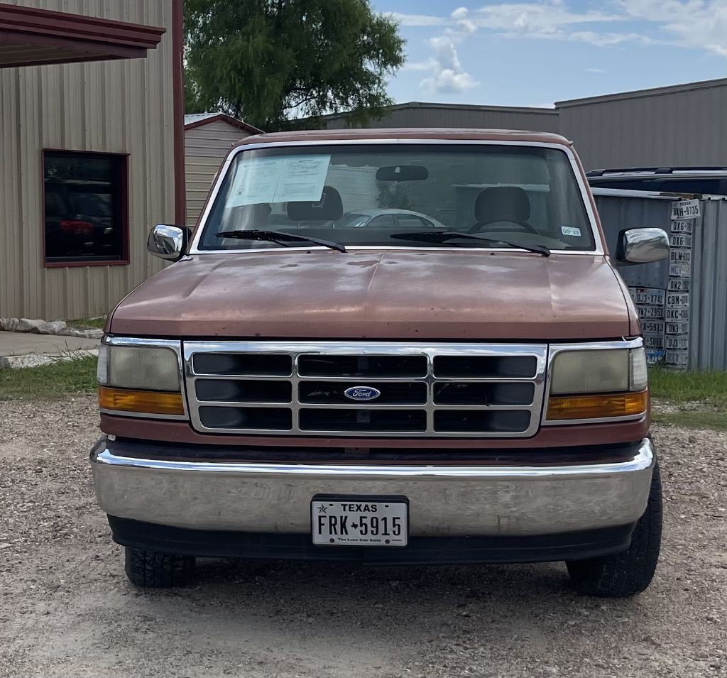 1995 Ford F-150 Image 2