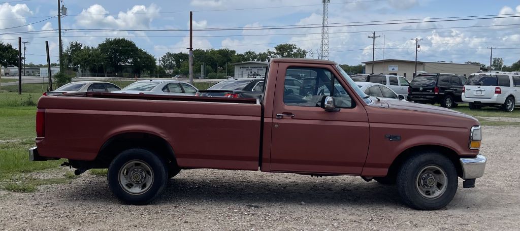 1995 Ford F-150 Image 4