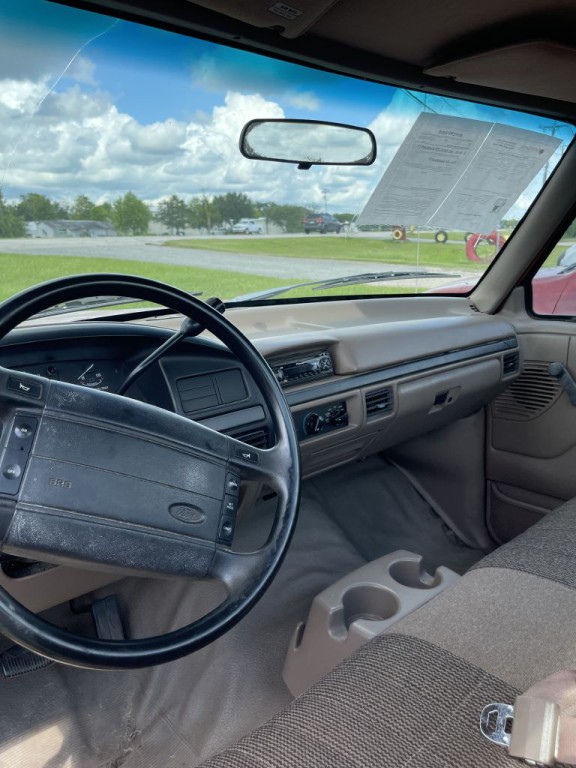 1995 Ford F-150 Image 9