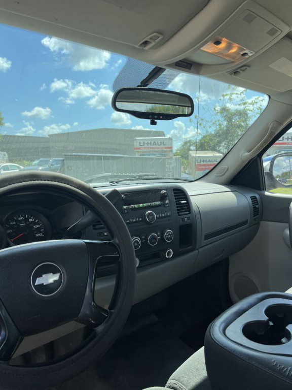 2008 Chevrolet Silverado 1500 Image 3