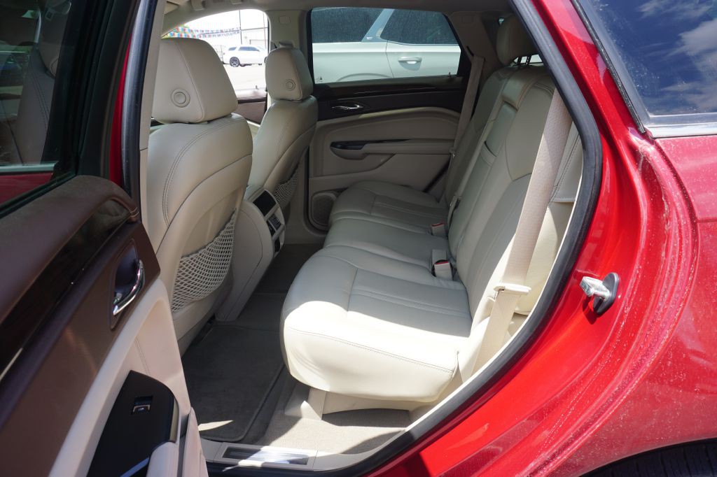 2016 Cadillac SRX Image 12
