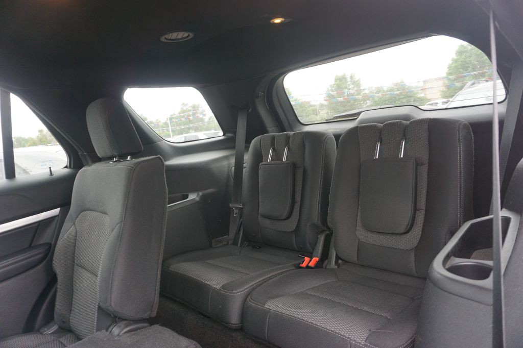 2017 Ford Explorer Image 7