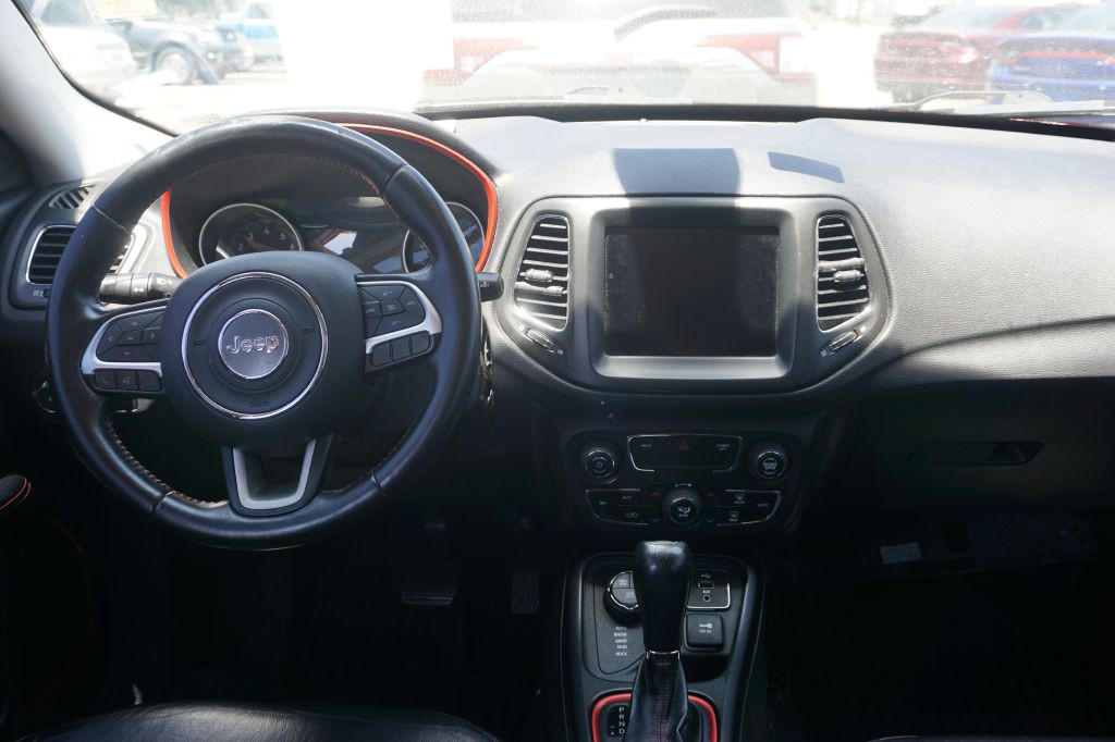2018 Jeep Compass Image 8