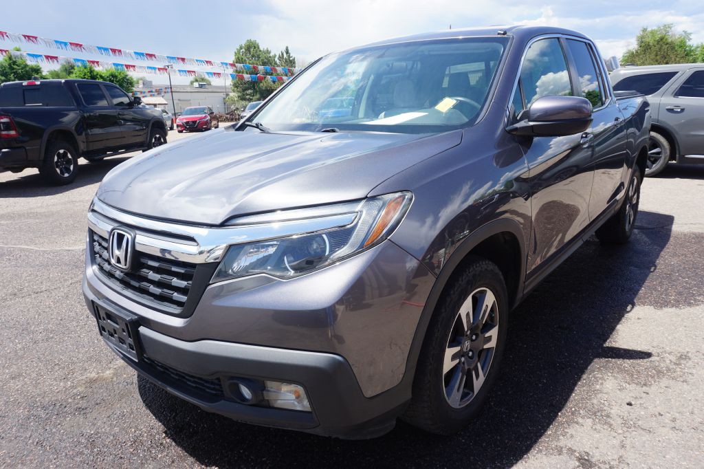 2019 Honda Ridgeline Image 2