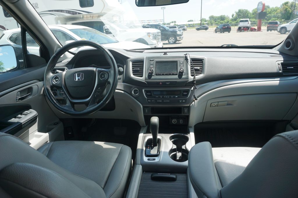 2019 Honda Ridgeline Image 10