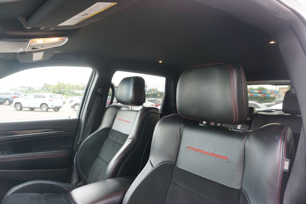 2017 Jeep Grand Cherokee Image 10