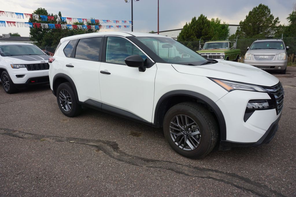 2024 Nissan Rogue Image 4