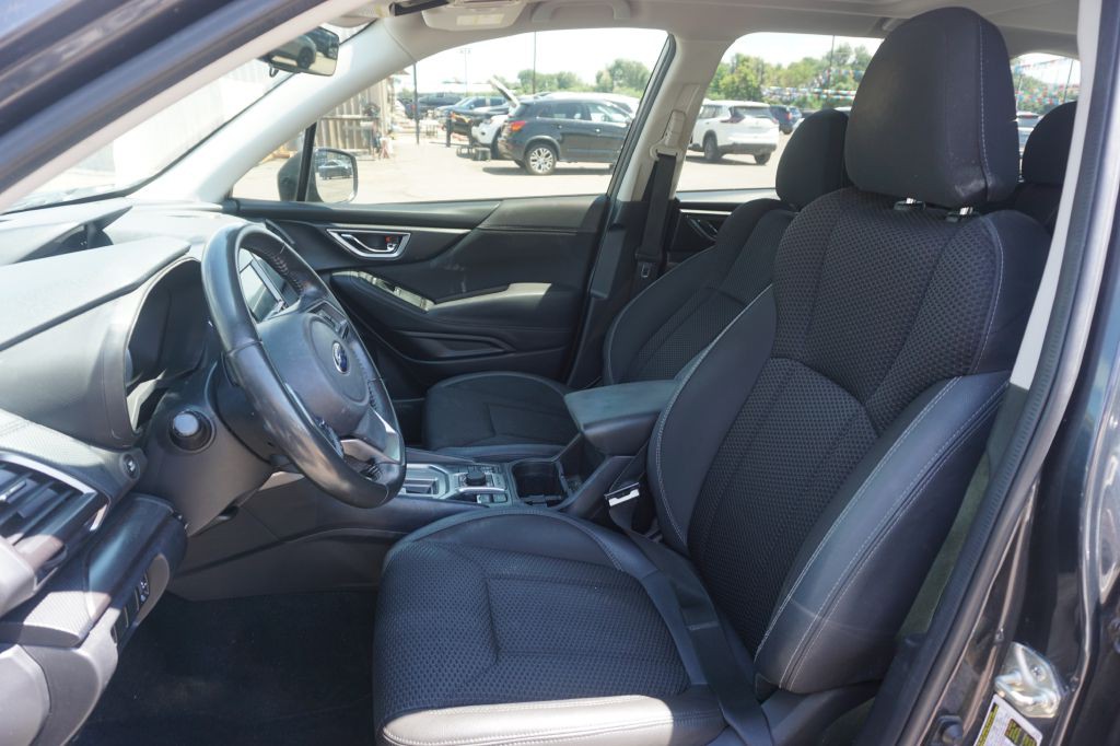 2019 Subaru Forester Image 6