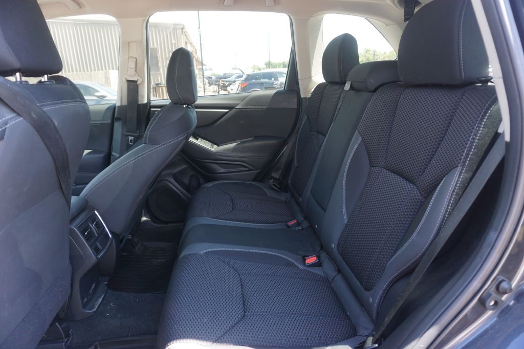 2019 Subaru Forester Image 7