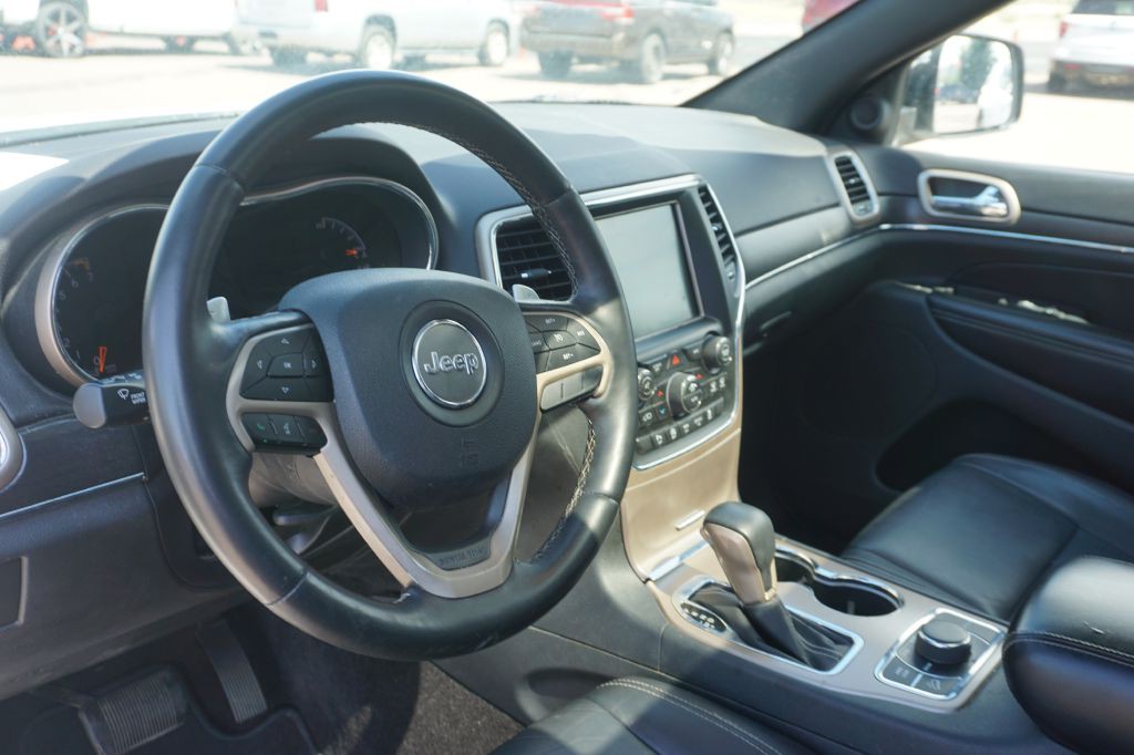 2017 Jeep Grand Cherokee Image 8