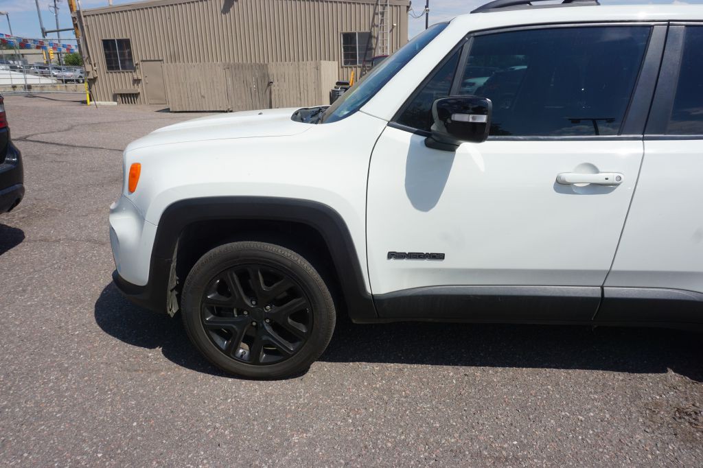 2022 Jeep Renegade Image 2