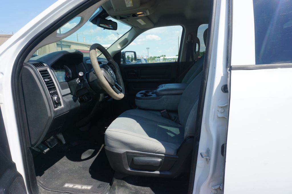 2016 RAM 1500 Image 7