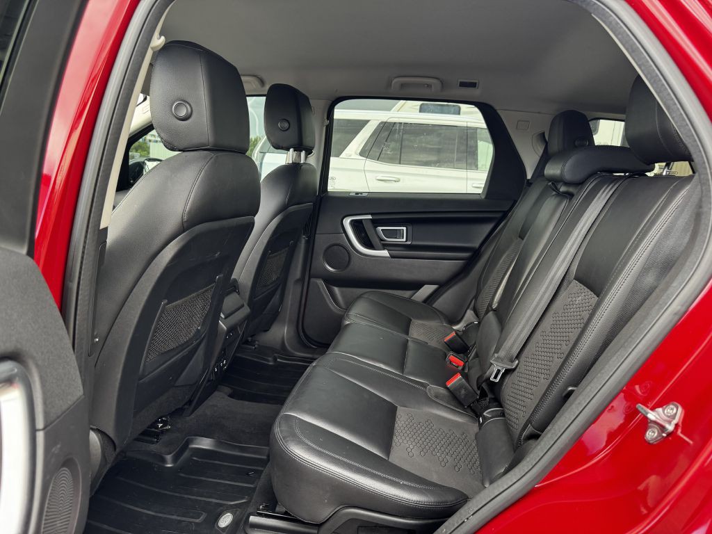 2017 Land Rover Discovery Sport Image 5