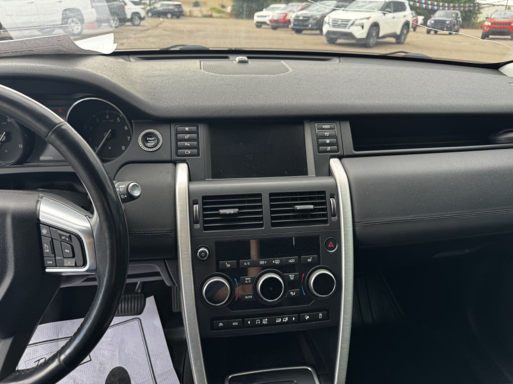 2017 Land Rover Discovery Sport Image 7