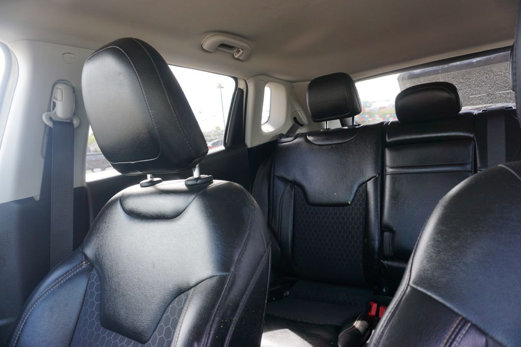 2019 Jeep Compass Image 6
