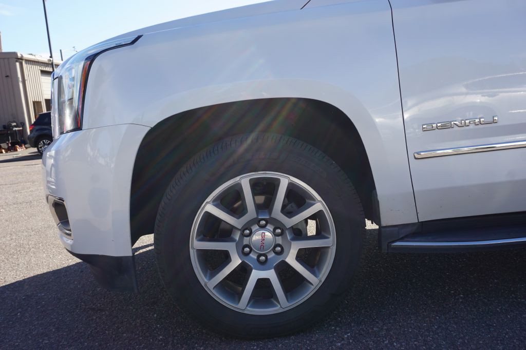 2018 GMC Yukon Image 5