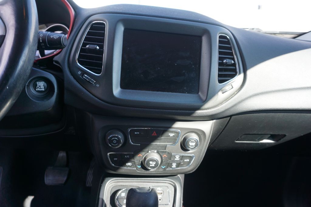 2020 Jeep Compass Image 6