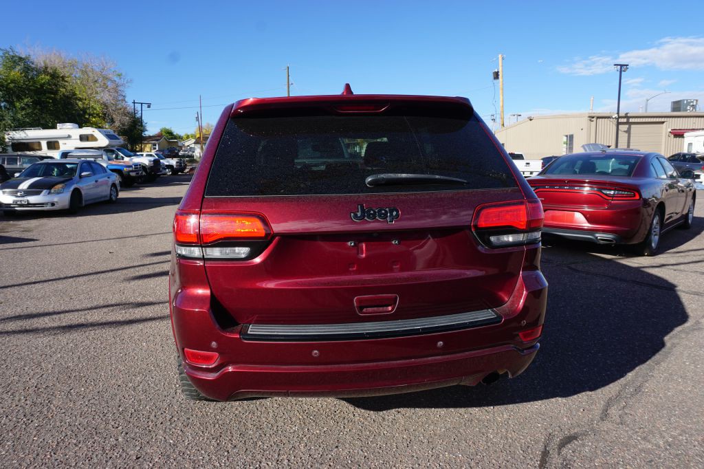 2018 Jeep Grand Cherokee Image 3