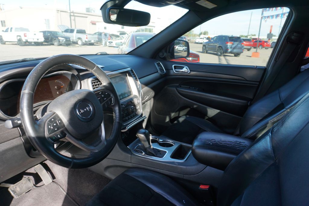 2018 Jeep Grand Cherokee Image 9